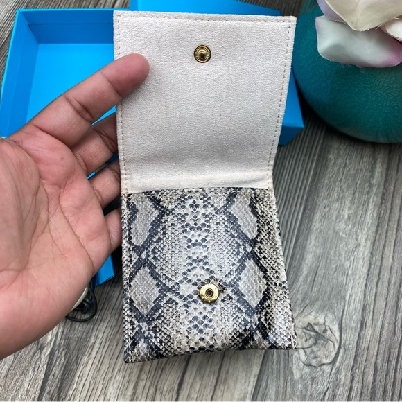 Tamara Comolli 🌹Heart Shaped Ceramic Pendant - Picture 4 of 7